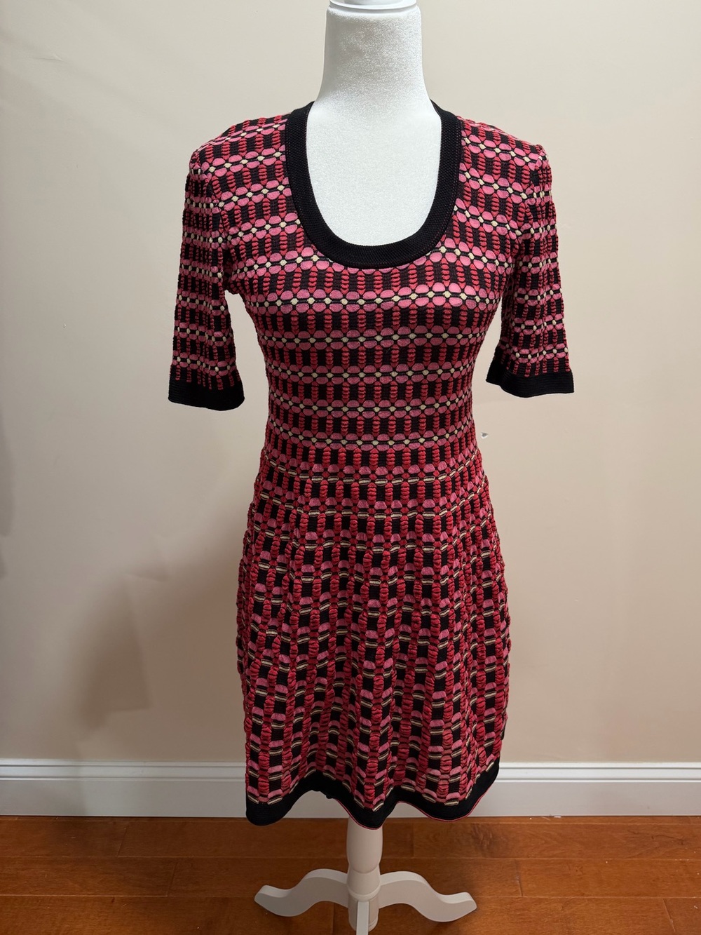 Missoni Red Black & Pink Patterned Short Sleeve Dress w Attached Slip 46 (10)
